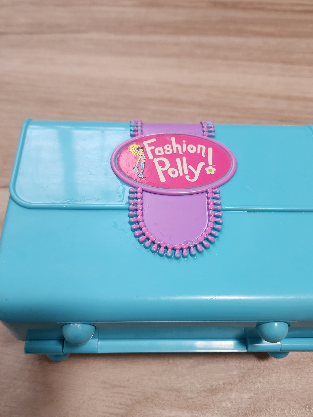 Vintage 2001 Mattel Fashion Polly Pocket Super Stylin Bedroom Purse Playset Doll - Picture 3 of 5